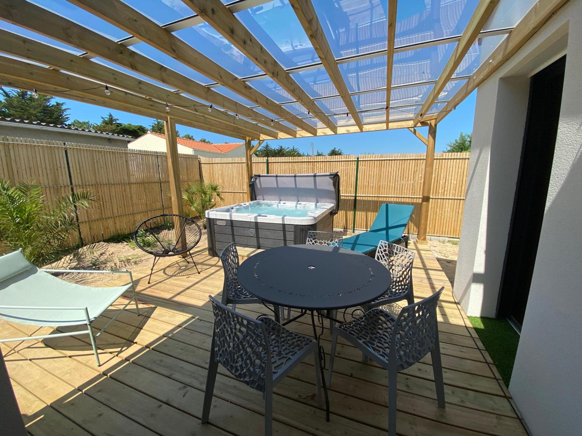 Apb Spa Locations Avec Jacuzzi Privatif Saint-Jean-de-Monts Kültér fotó
