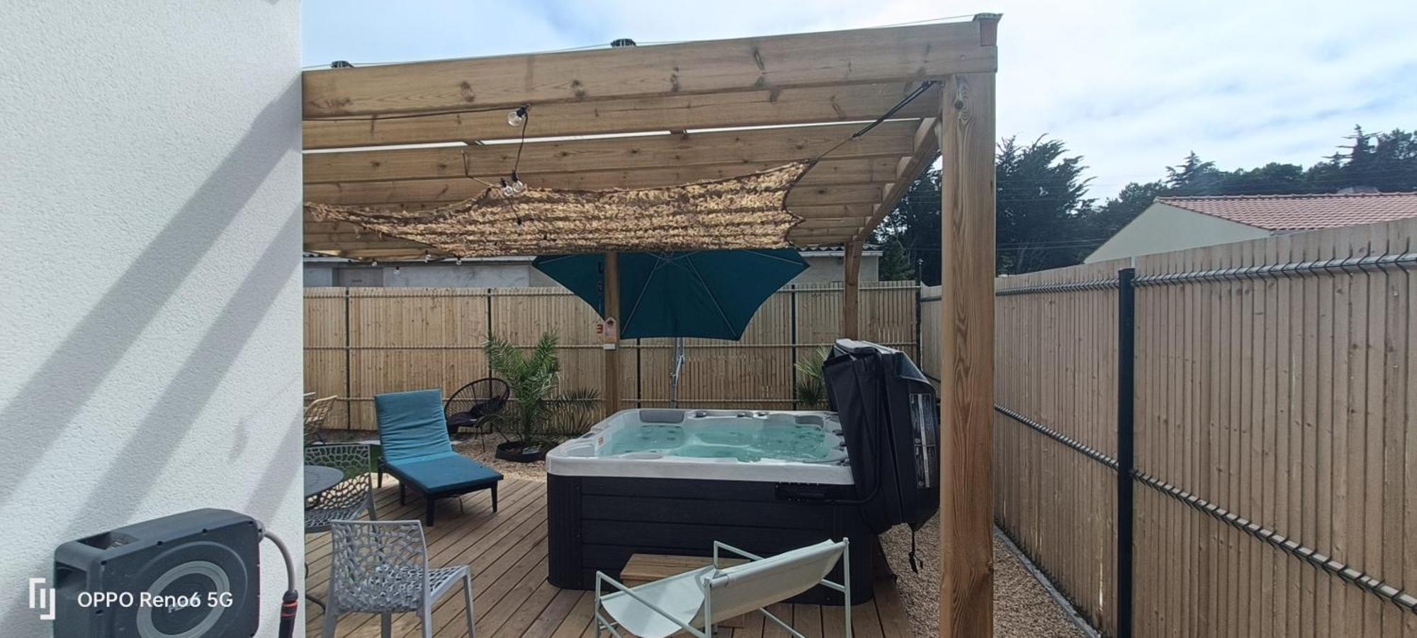 Apb Spa Locations Avec Jacuzzi Privatif Saint-Jean-de-Monts Kültér fotó