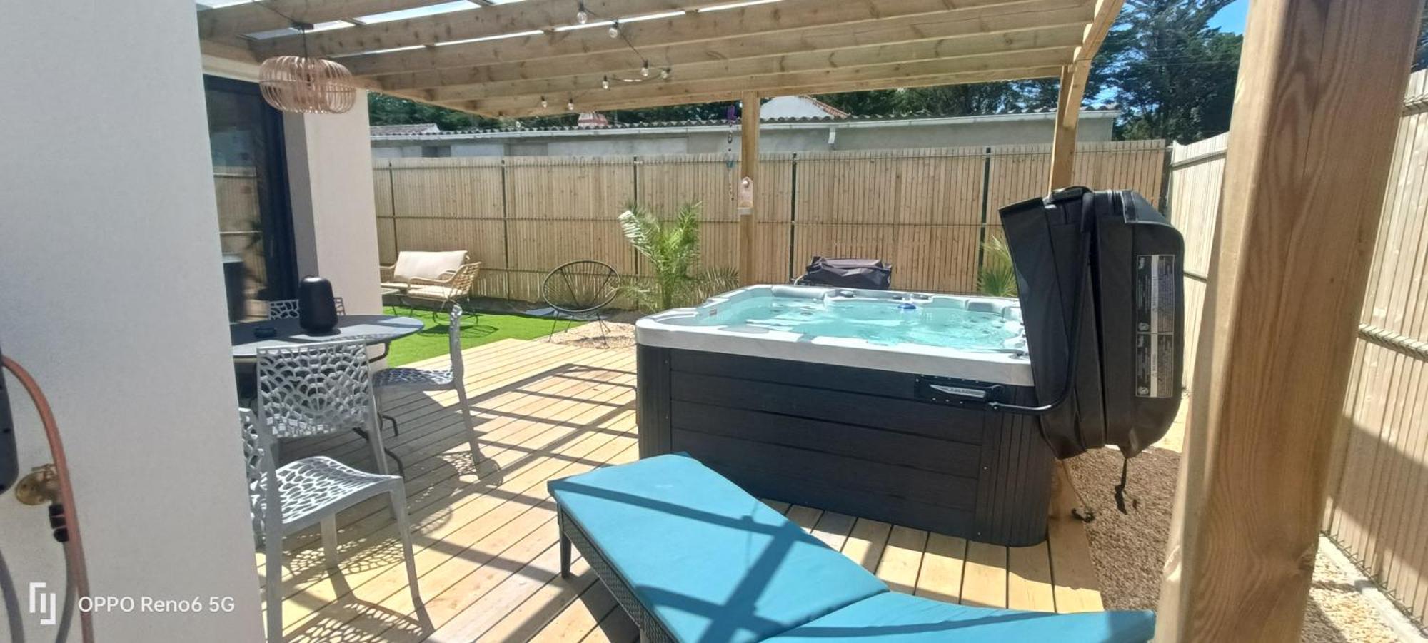 Apb Spa Locations Avec Jacuzzi Privatif Saint-Jean-de-Monts Kültér fotó