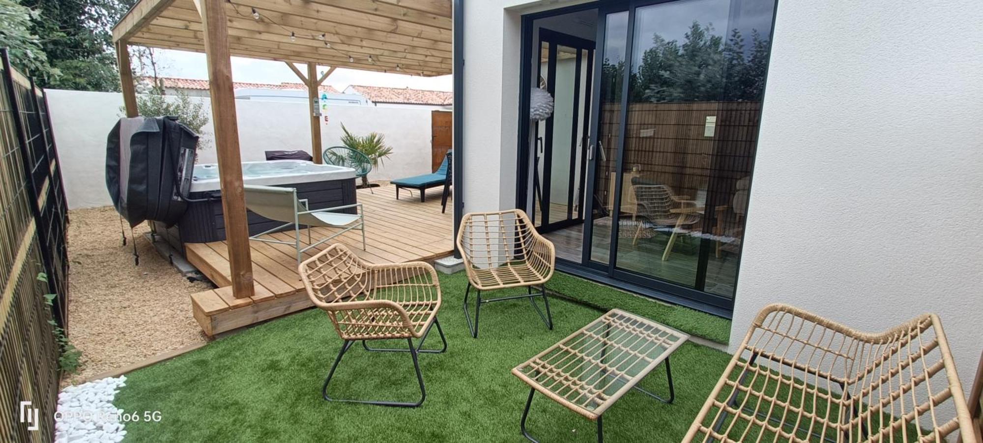 Apb Spa Locations Avec Jacuzzi Privatif Saint-Jean-de-Monts Kültér fotó